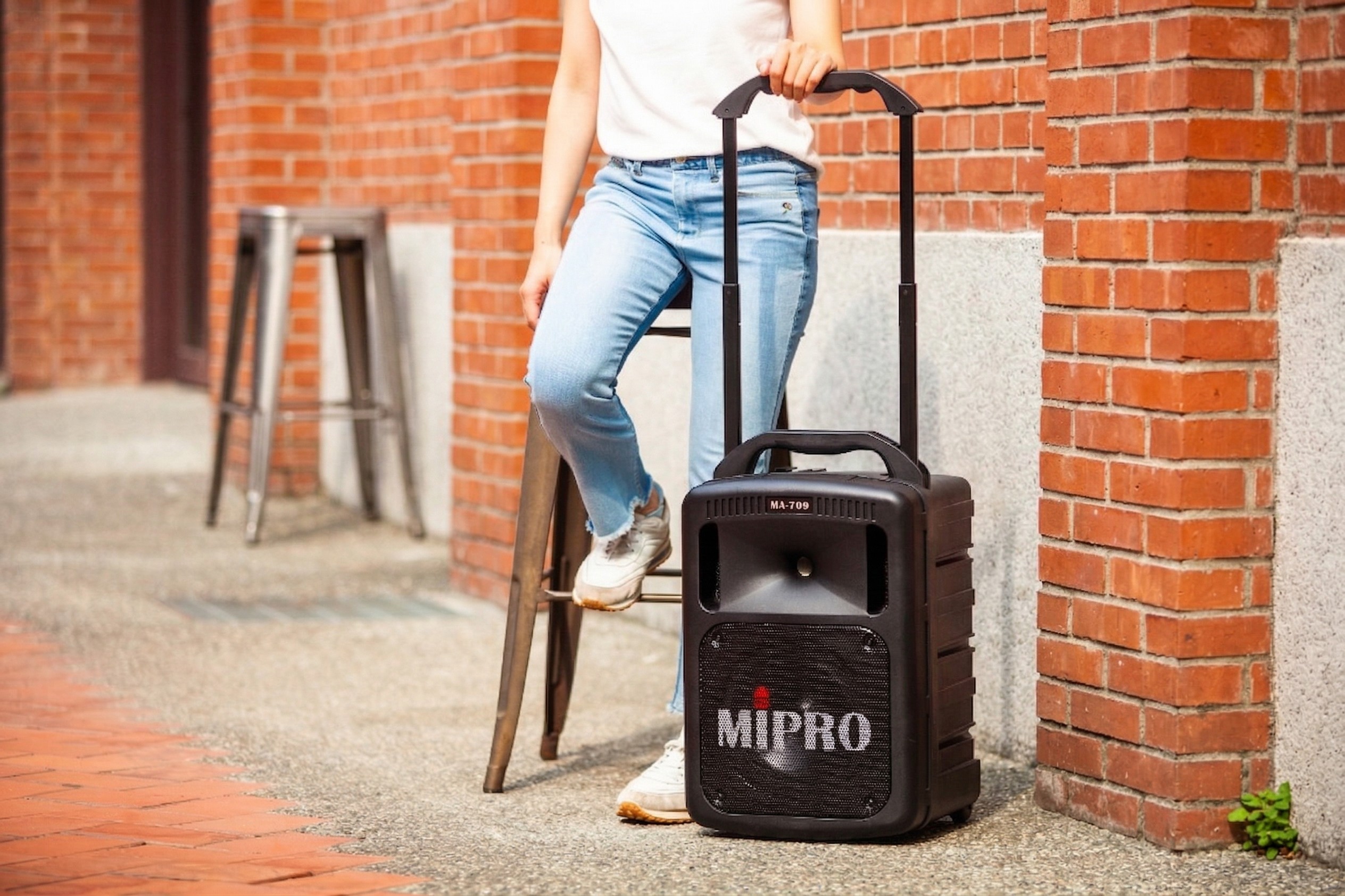 MIPRO MA-708